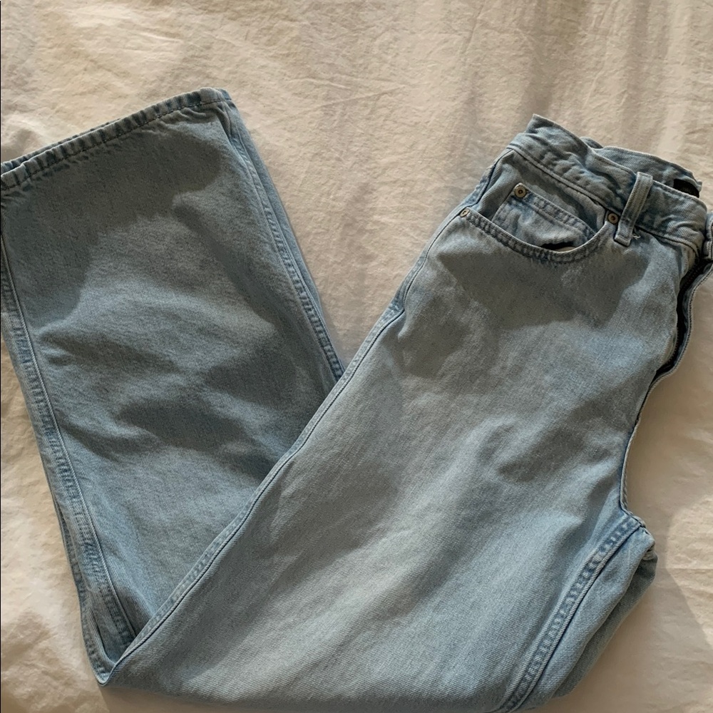 Uniqlo Wide Straight Jeans
